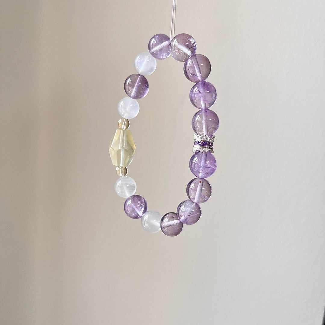 【紫藤湛蓝 Wisteria Azure】