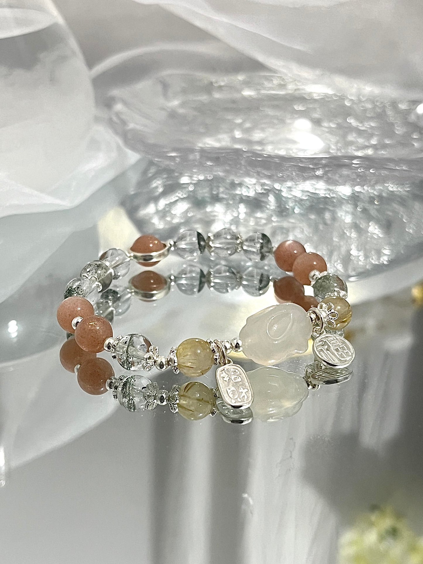 【盈福聚瑞 Fortune Blending Radiance】