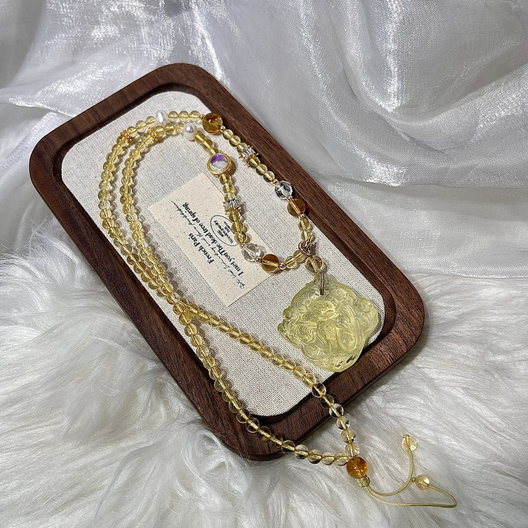 【灵狐耀金 Golden Fox Radiance】