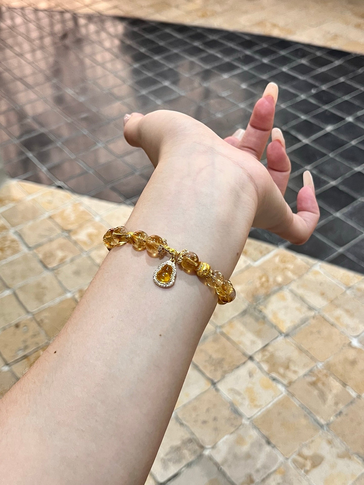 【金塔纳福 Golden Pagoda Blessing】