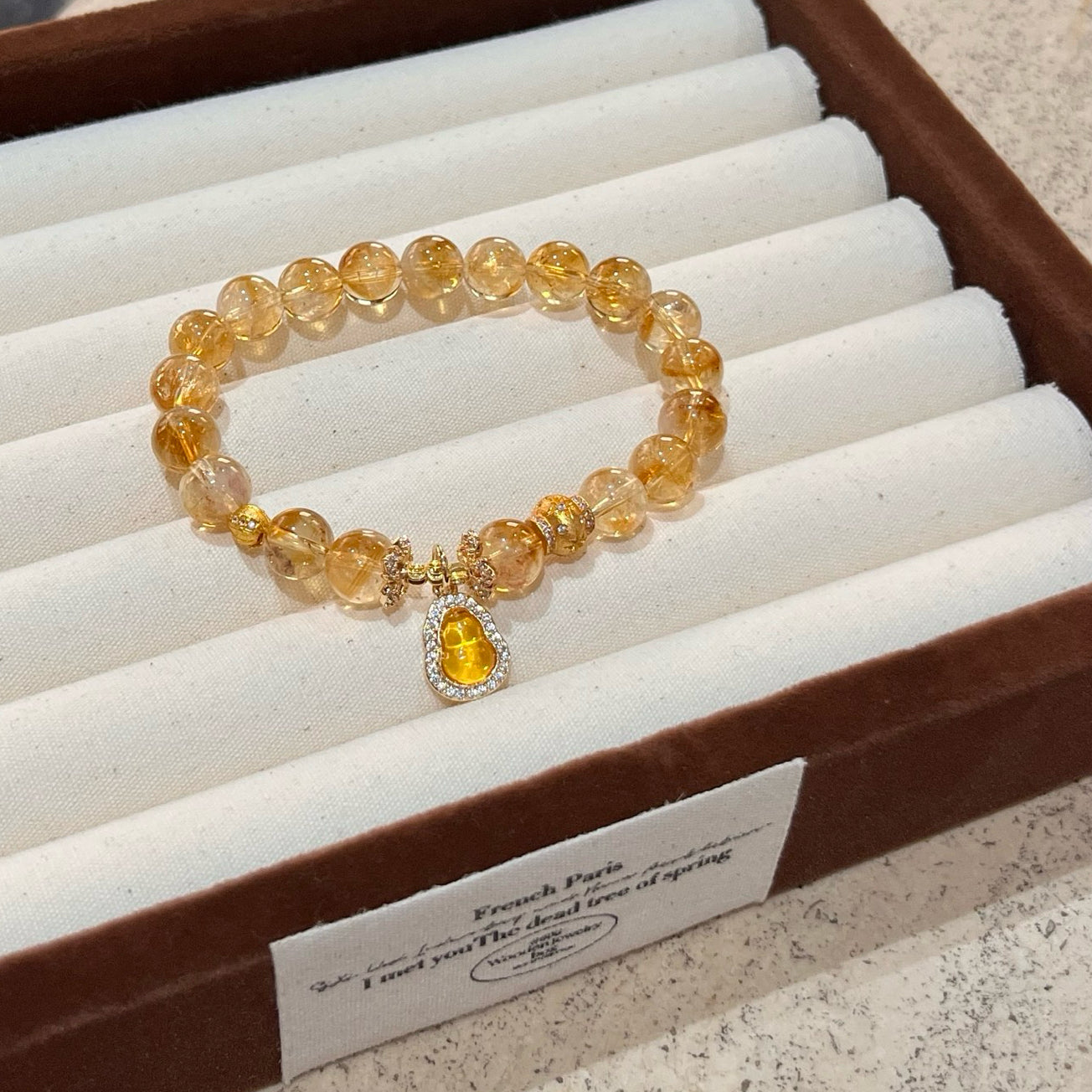 【金塔纳福 Golden Pagoda Blessing】