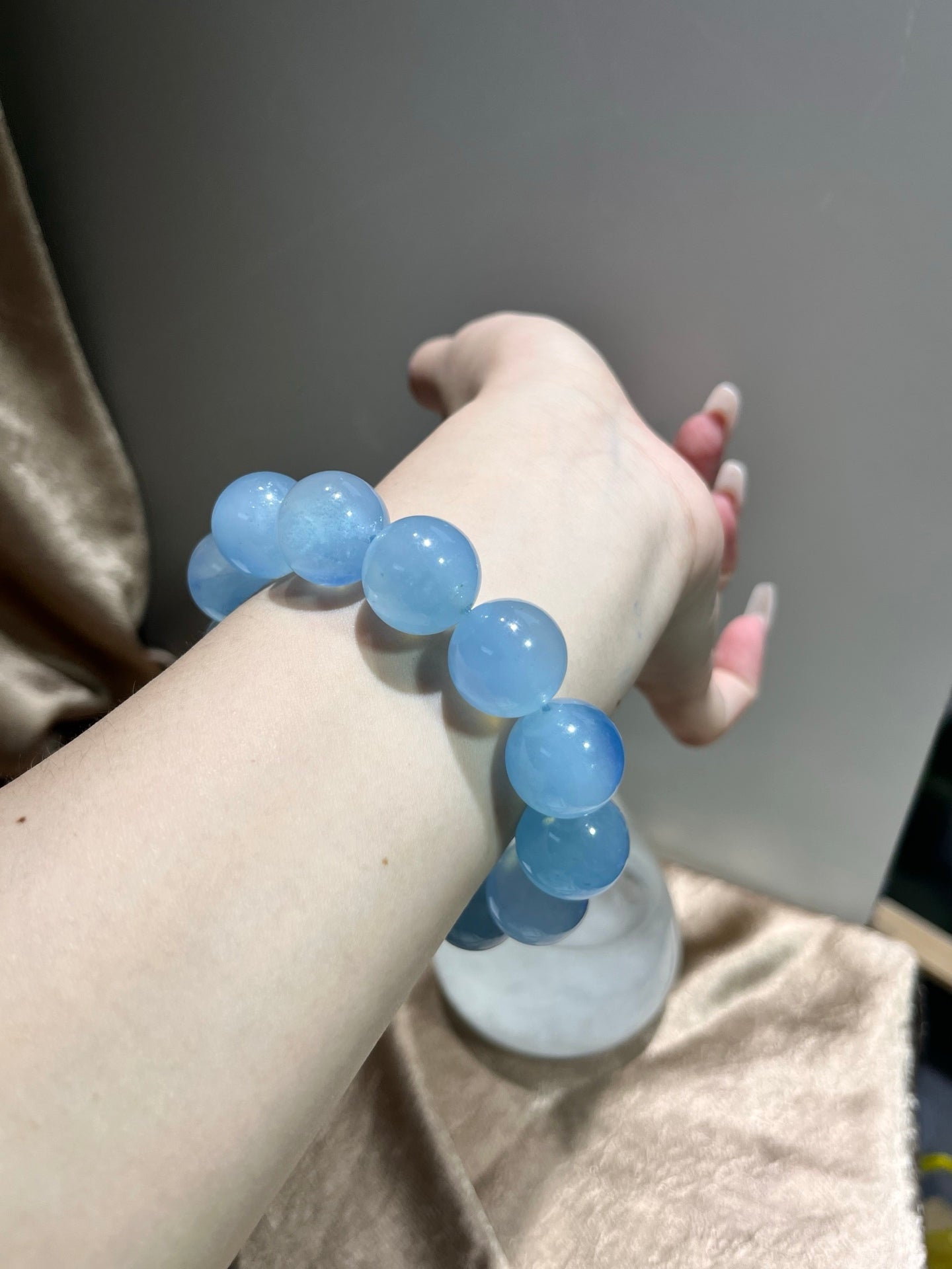 【冰蓝逸韵 Icy Blue Elegance】