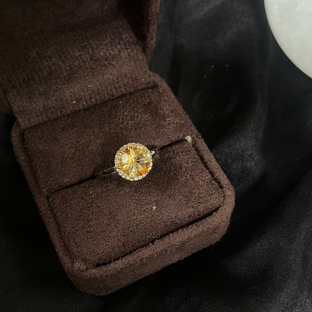 【日曜晶戒 Solar Radiant Ring】