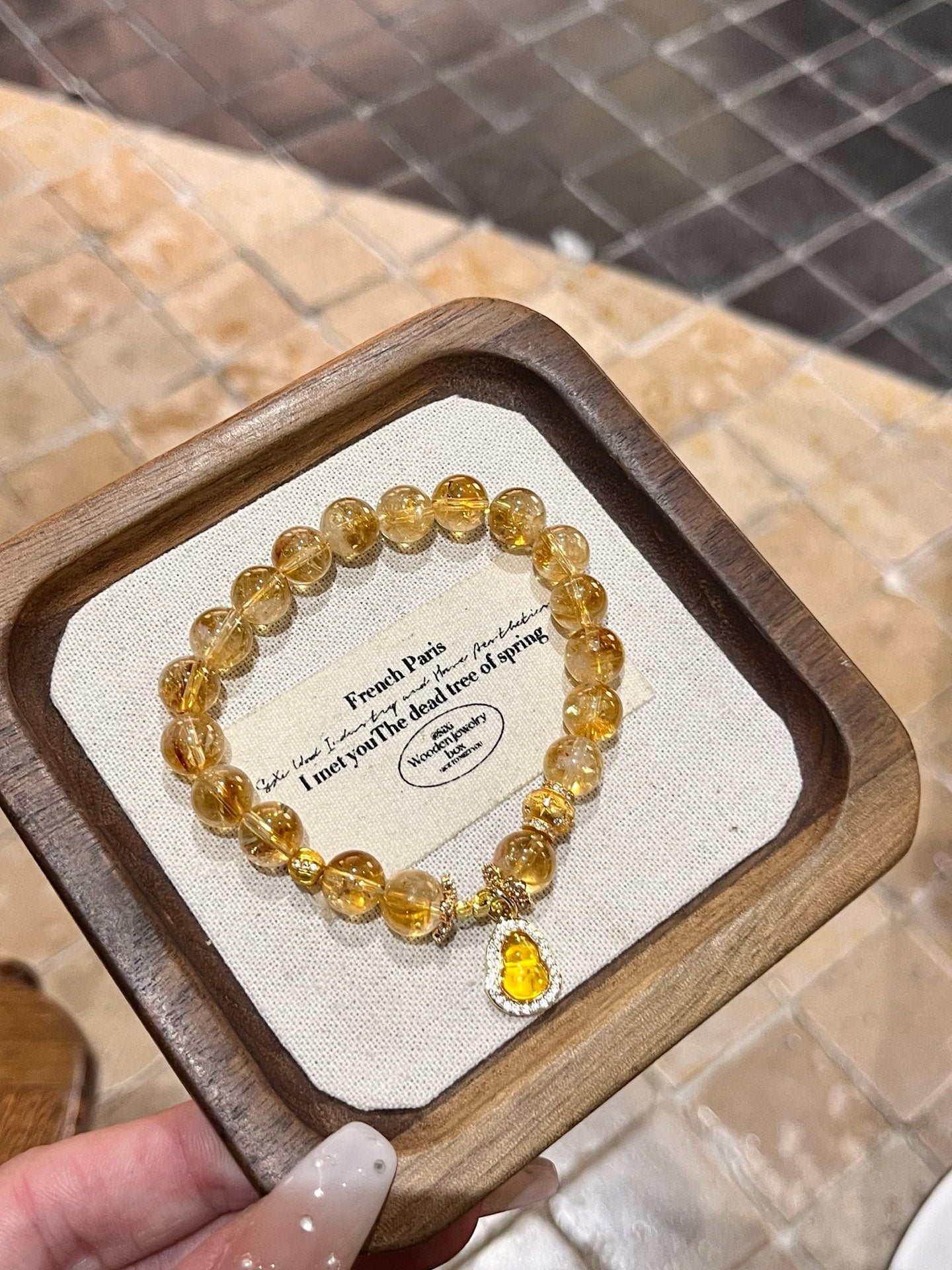 【金塔纳福 Golden Pagoda Blessing】